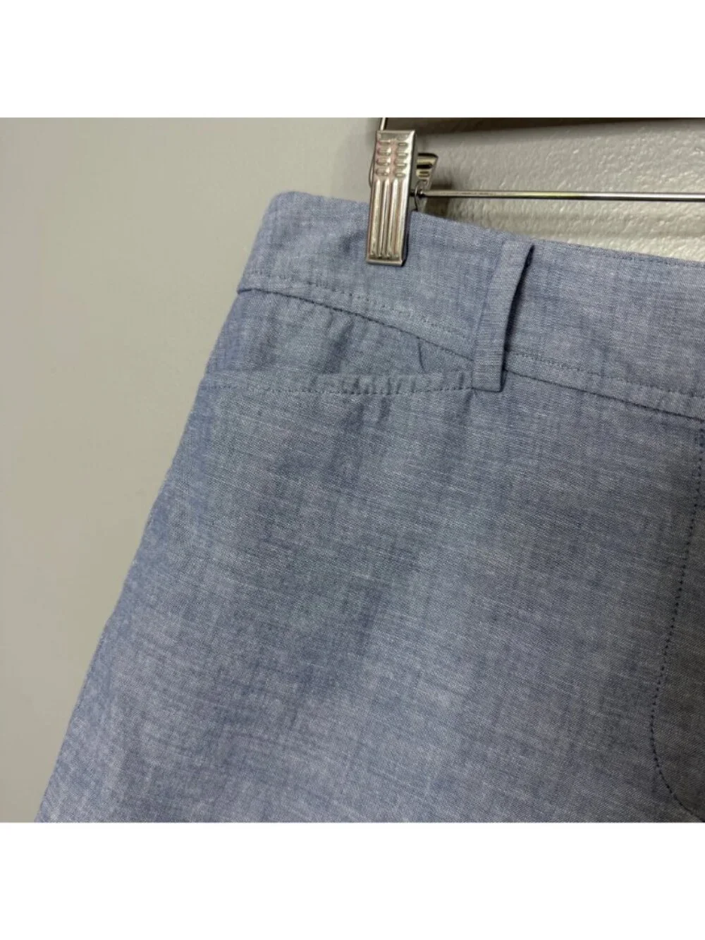 TALBOTS chambray perfect shorts size 6